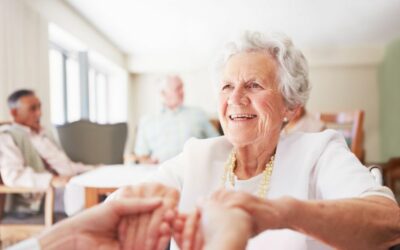 Moving Into Aged Care: 6 Essential Tips For a Smooth Transition